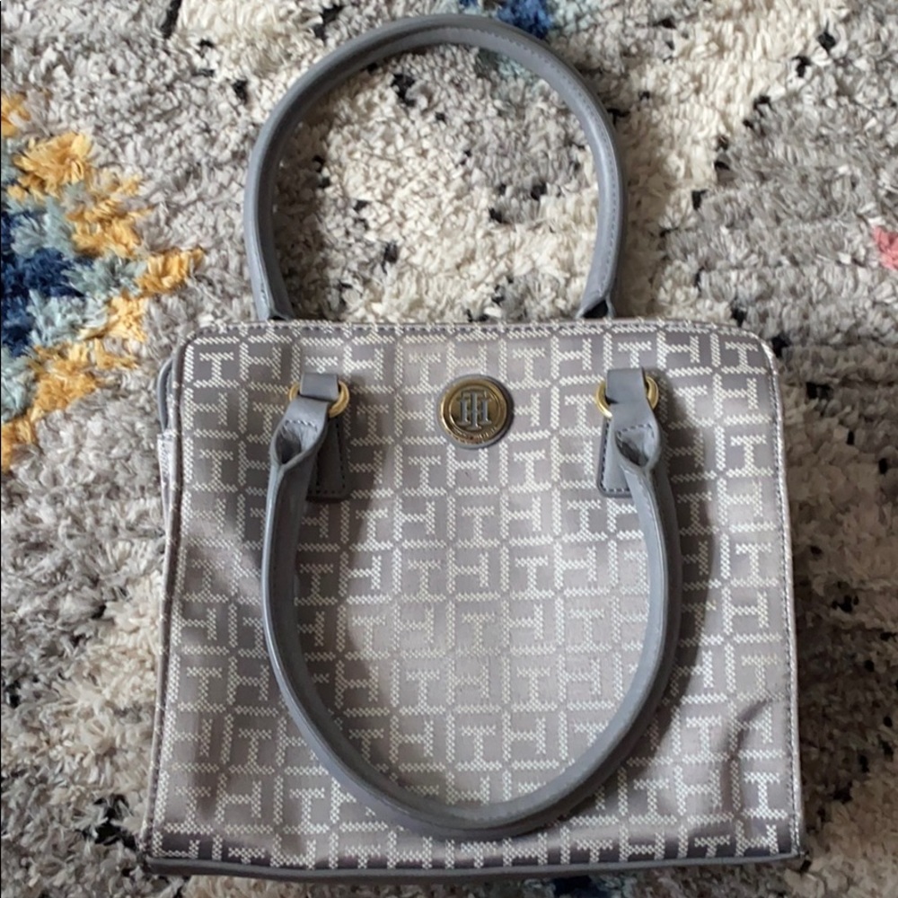 Tommy Hilfiger purse